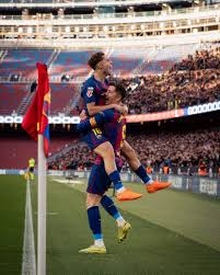 T1全面碾压BLG，Faker超神轻松获胜，K皇脸都被打黑了