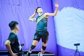 什么是“博弈论中的纳什议价”？解析在地下赌场债务重组中的博弈。（博弈论视角下的纳什议价：地下赌场债务重组案例解析）