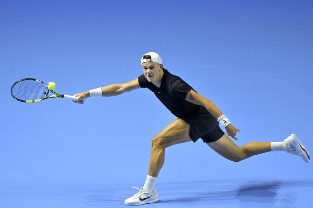 功接受左膝 功接受左膝