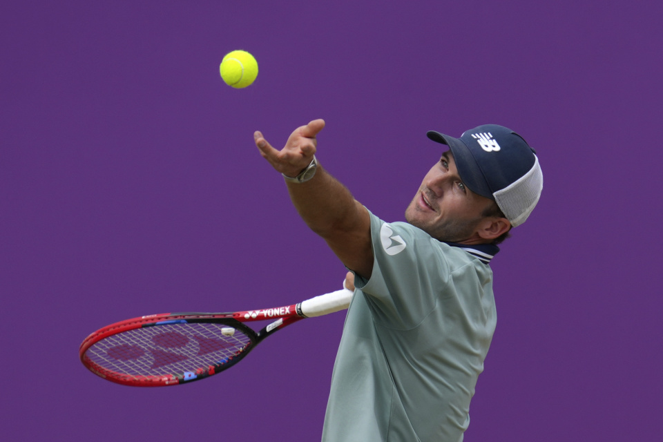 在短期内调 在短期内调