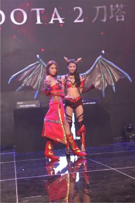 表现尤为突 表现尤为突